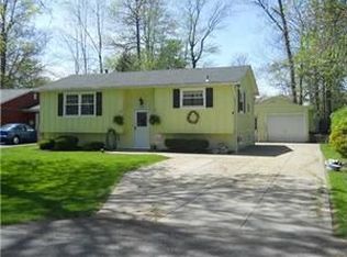 6876 Hamilton Dr, Derby, NY