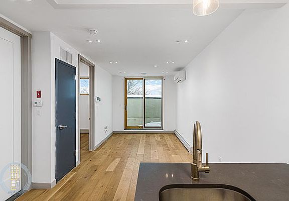 4th image of 358 Weirfield St #2L