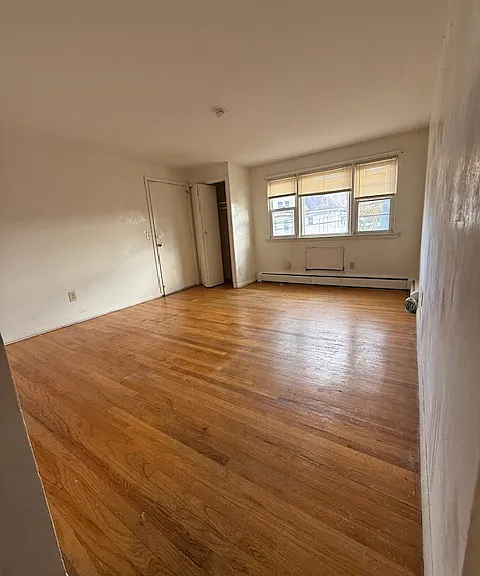 14 Sisson St #BASEMENT — Photo 2