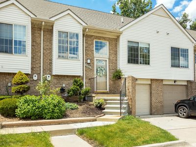 30921 Lee Frank Ln, Madison Heights, MI, 48071