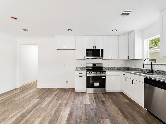 2nd image of 227 24th St NW