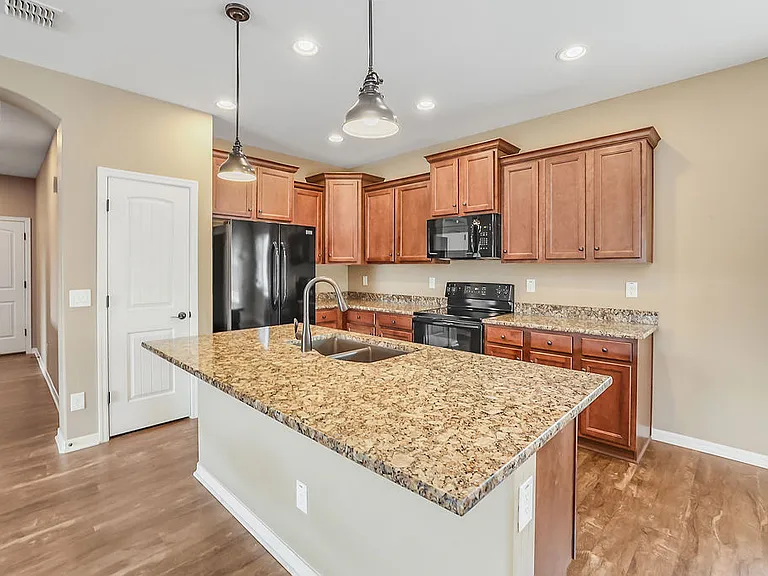 784 W Leadwood Ave — Photo 8