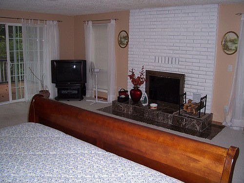 5th image of 15485 NW Mead Ln