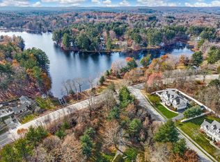 129 Bartlett St, Northborough, MA 01532