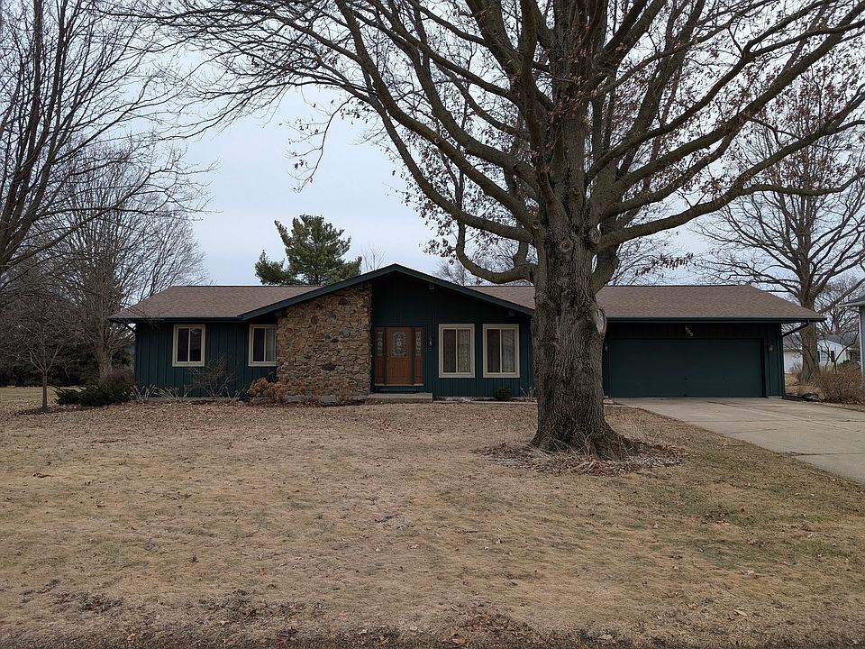 1st image of 605 E Webster St