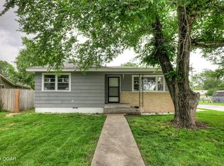 1521 Jefferson Ave, Joplin, MO 64801