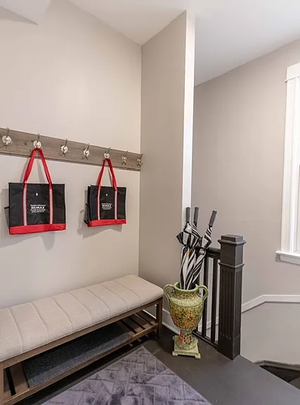 3049 N Avers Ave #2 — Photo 18