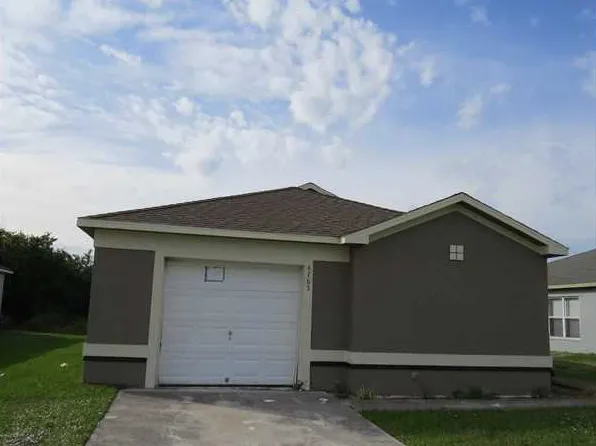 4785 30th Ave, Vero Beach, FL 32967