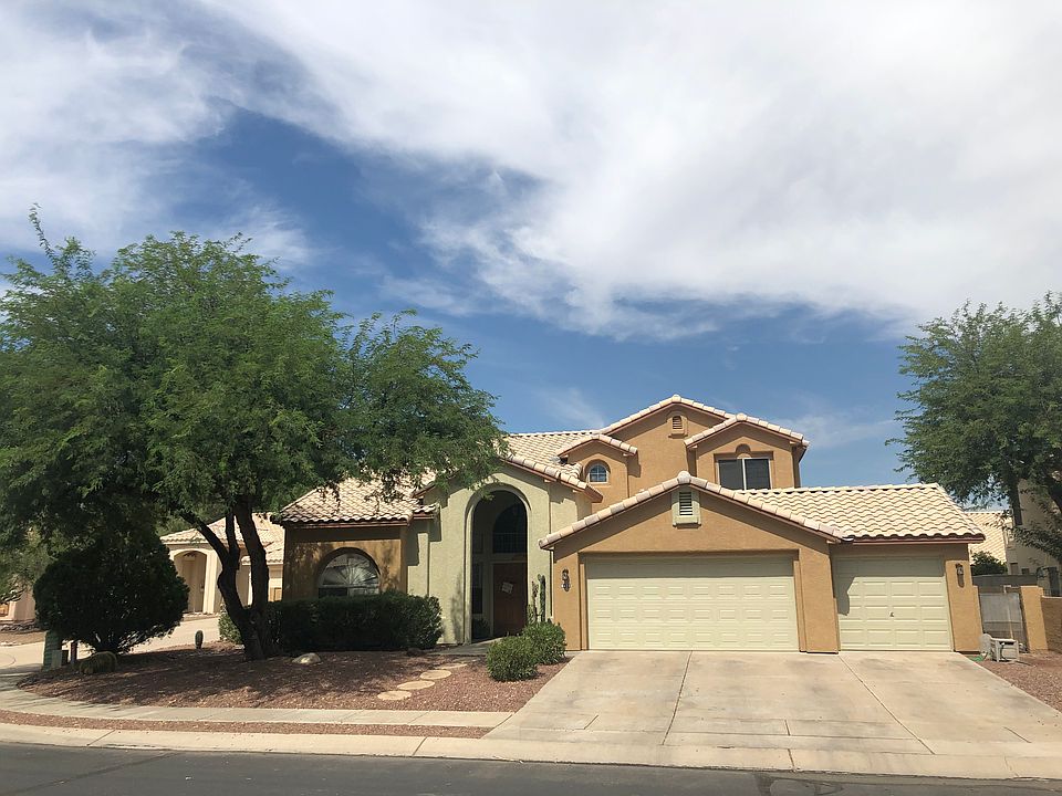 1st image of 8421 N Mammoth Dr