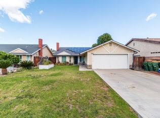 19809 Blythe St, Winnetka, CA 91306