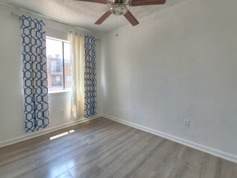 9827 Walnut St #205 — Photo 8
