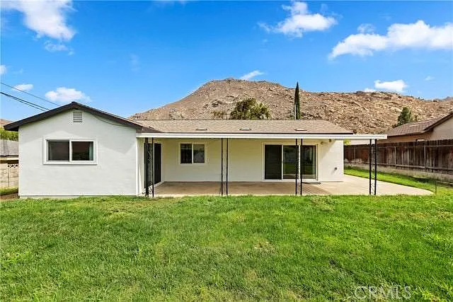 484 Glenhill Dr — Photo 13