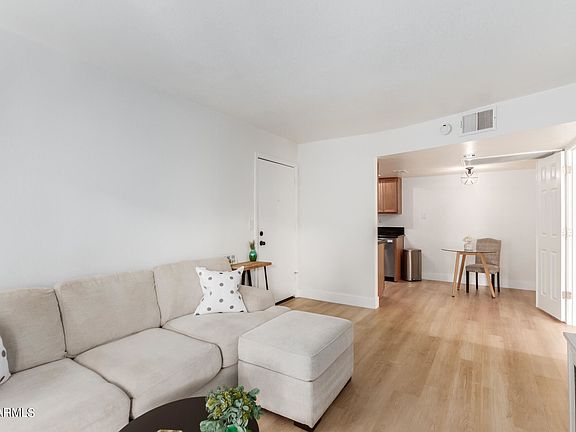 2nd image of 740 W Elm St Unit 245
