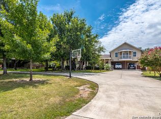 2536 Ray Lieck, San Antonio, TX 78253