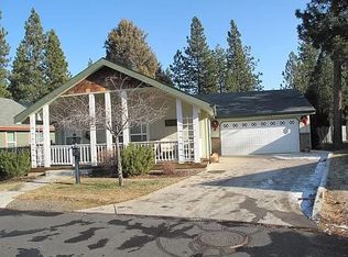 328 N Wheeler Loop, Sisters, OR 97759