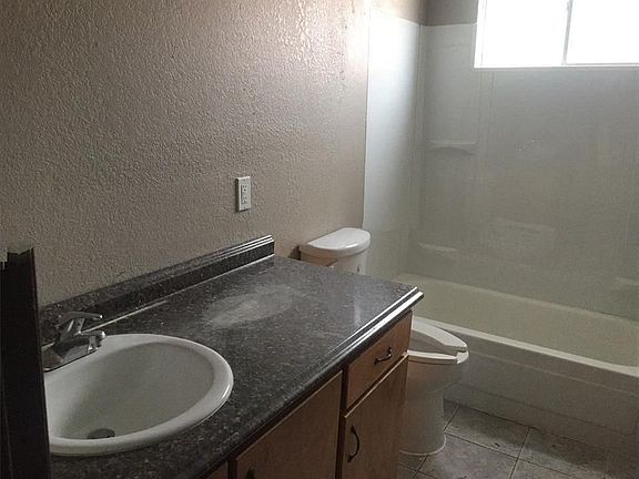 3rd image of 11026 W Bellfort St