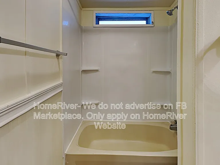 2920 S Windsor Rd — Photo 20