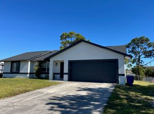 17449 Duquesne Rd, Fort Myers, FL 33967