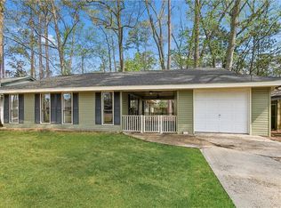 269 Oakwood Dr, Mandeville, LA 70448