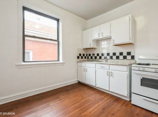 1030 E Hyde Park Blvd APT 3, Chicago, IL 60615