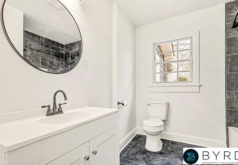 2958 Winston Churchill Dr — Photo 19