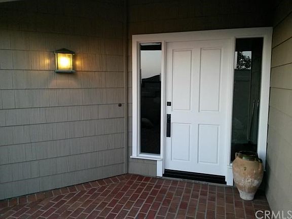 4th image of 900 Gardenia Way