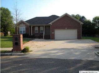 101 Bluestem Dr NE, Meridianville, AL 35759