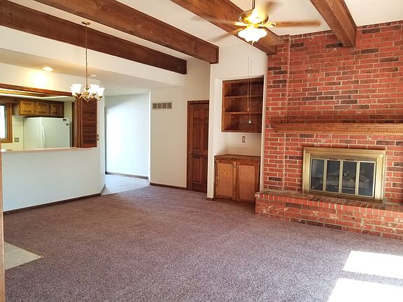 Main Living Room - Upstairs