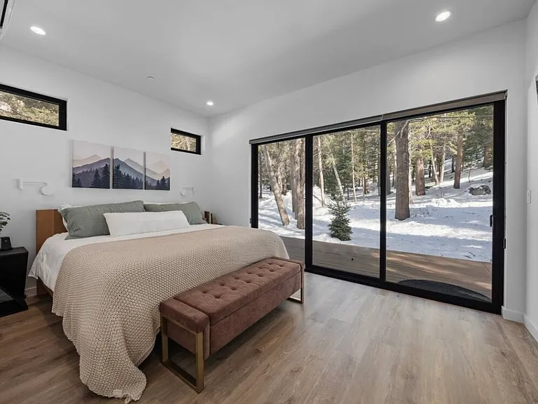 19 Willow Ave — Photo 14