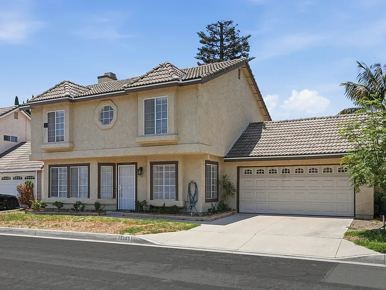 15303 Rancho Polermo Rd — Photo 2