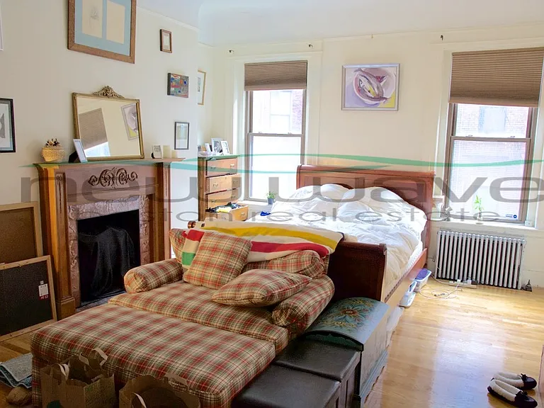 589 Beacon St #1 — Photo 6
