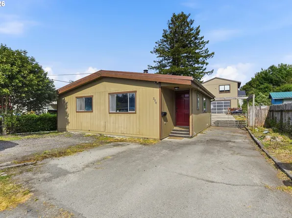 354 S 9th Ct, Coos Bay, OR 97420