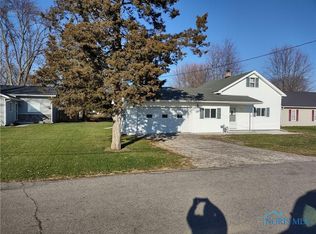 208 W Allison St, Stryker, OH 43557