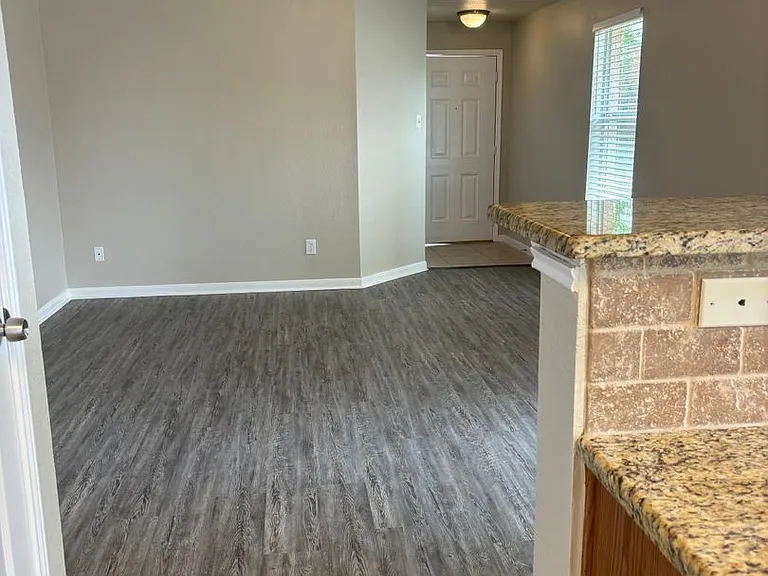 11405 Gloriosa Dr — Photo 11