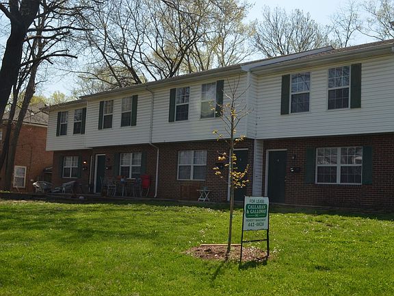 2nd image of 1410 University Ave APT F