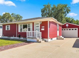 427 Downing Ave, Waterloo, IA 50701