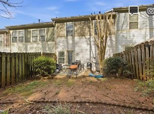 1076 N Village Dr, Decatur, GA 30032