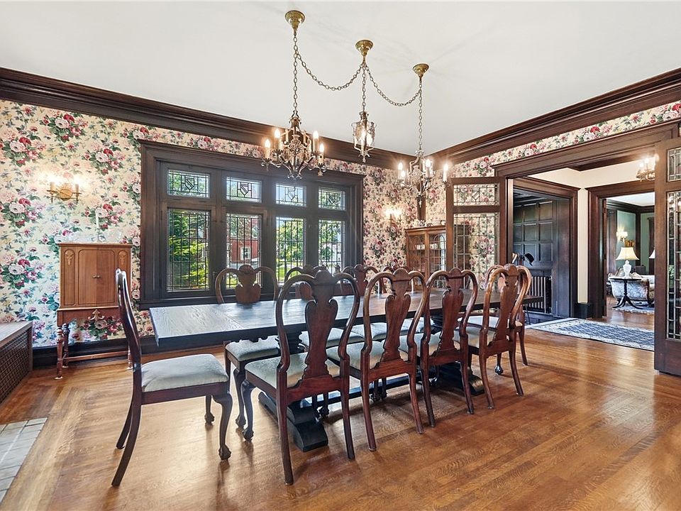 28th image of 505 E Linden Ave