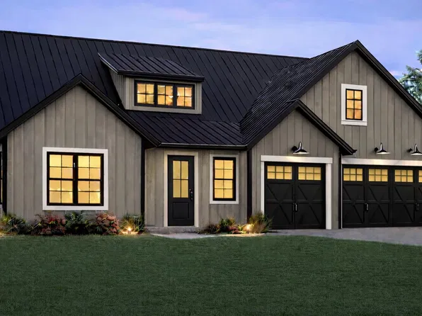402 Rosewood Dr, Bellevue, ID 83313