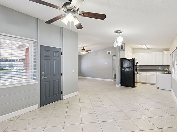 5th image of 106 Highland Dr
