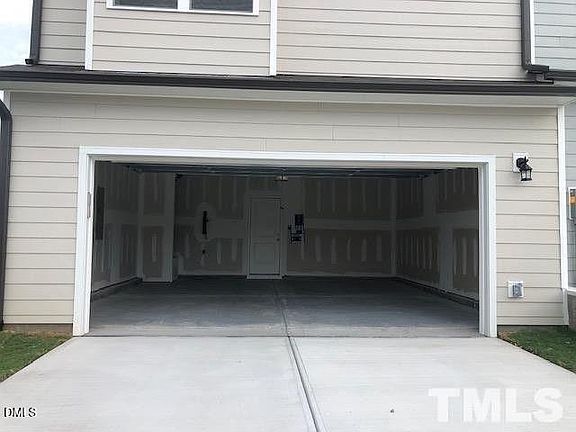 3rd image of 37 Rambler Ln