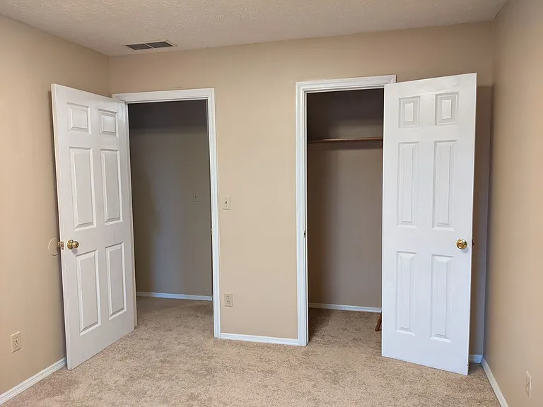 426 W Northlane Dr — Photo 7