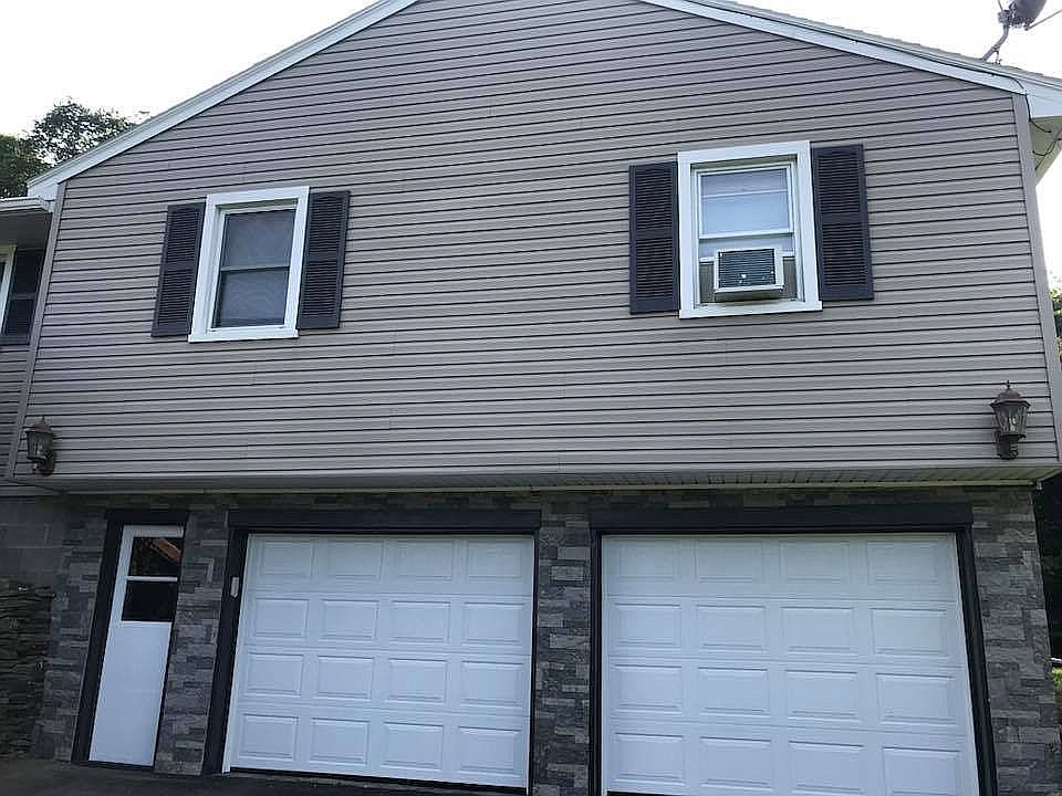 2 car attached garage 