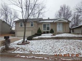 4626 Chippewa Way, Saint Charles, MO 63304