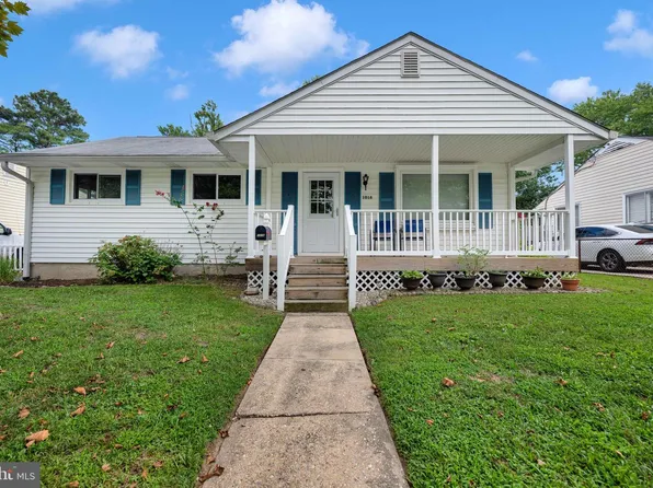 1016 Harrison Dr, Laurel, MD 20707