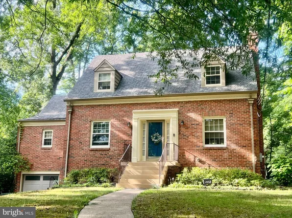 4104 Woodberry St, Hyattsville, MD 20782