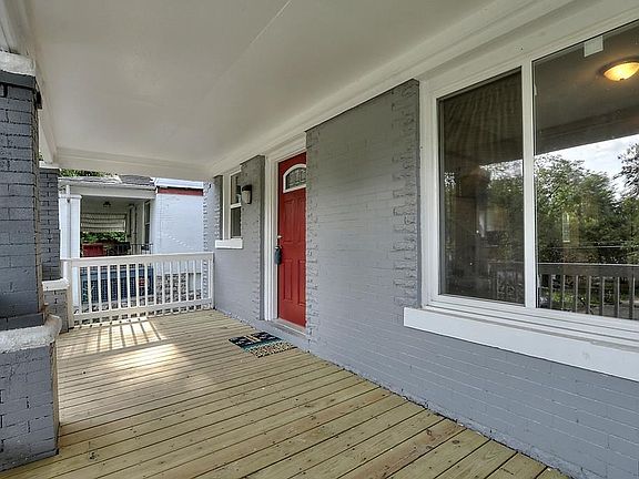 4th image of 3610 E 10th St