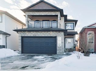 3244 18th St NW, Edmonton, AB T6T 0H2