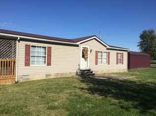 1436 Mercer Ave, Morganfield, KY 42437