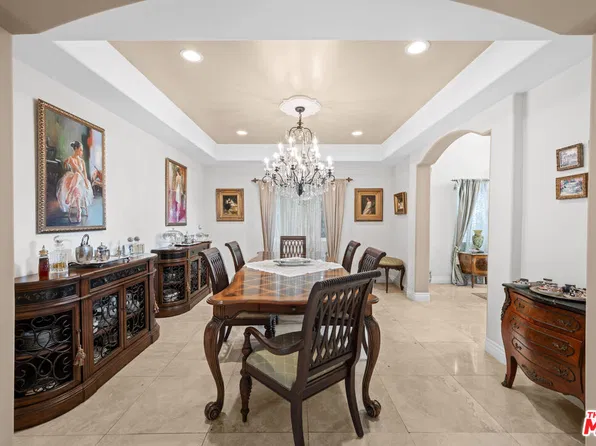 5419 Tampa Ave, Tarzana, CA 91356